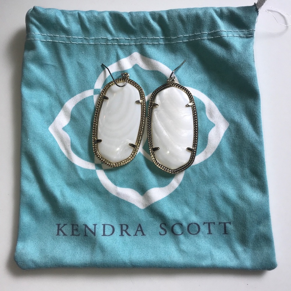Kendra Scott white earrings